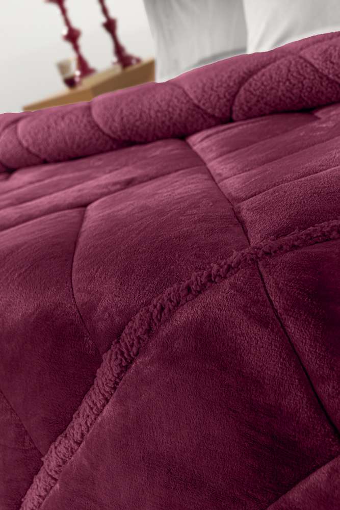 Quilt Paloma Wine 240X260