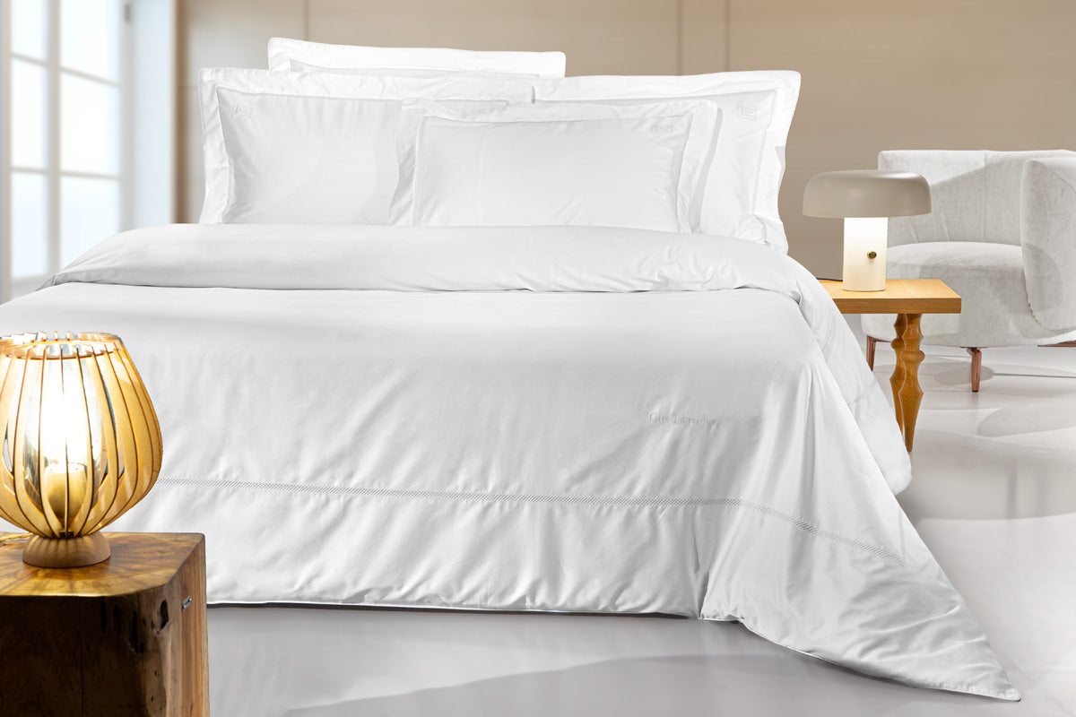Quilt Cover Elite White/White 240X250