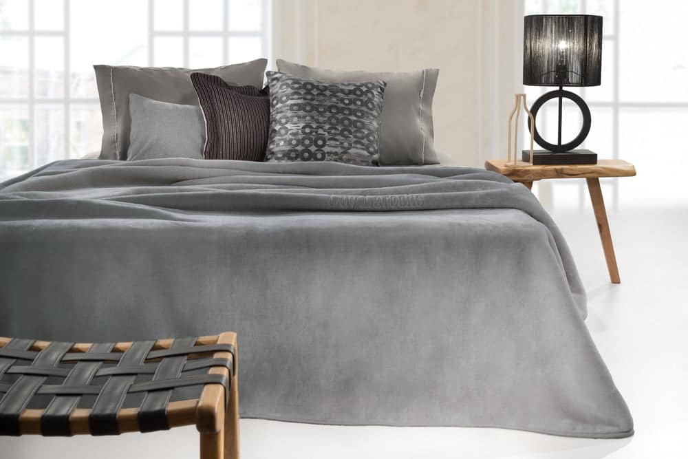 Blanket Smooth Grey 240X260
