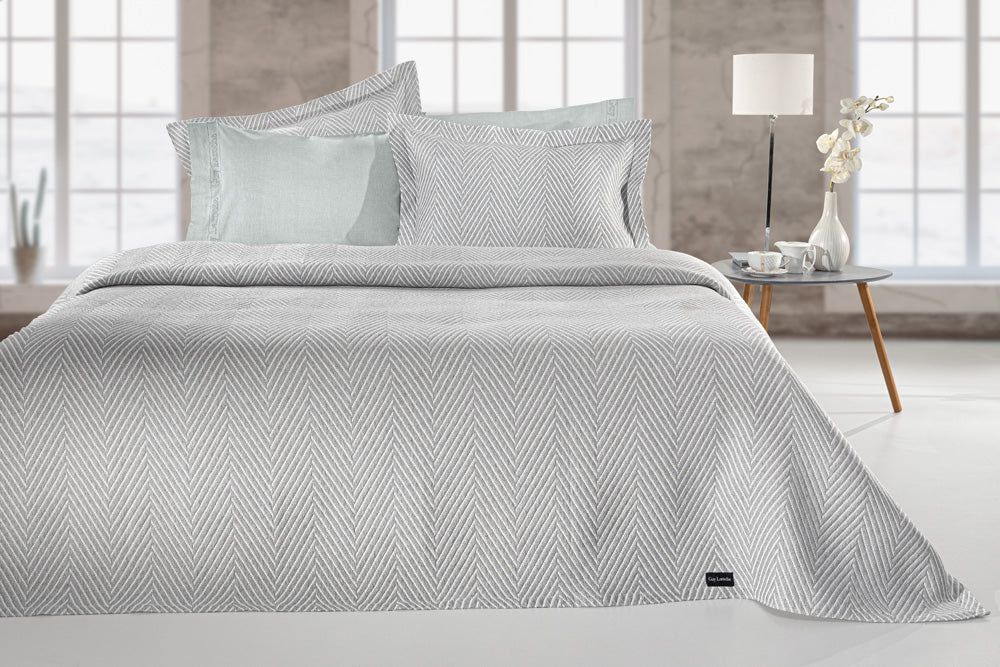 Bedspread Vigo Silver 245X260