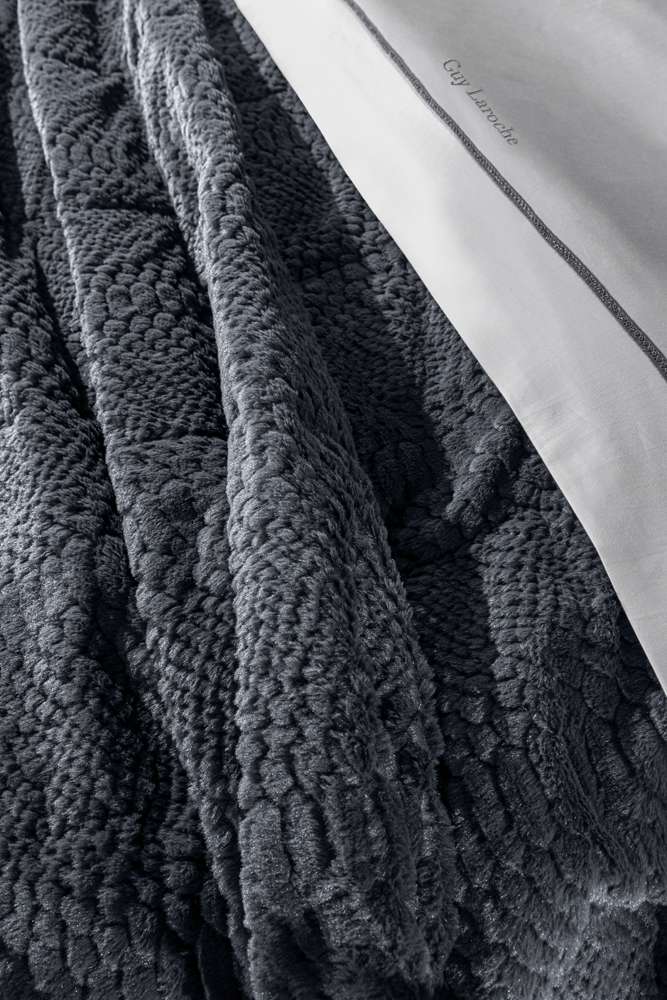 Blanket Crusty Carbon 220X240