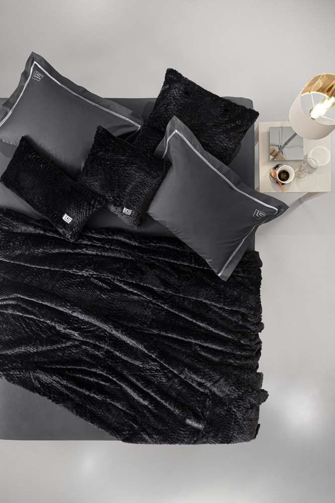 Blanket Crusty Black 220X240