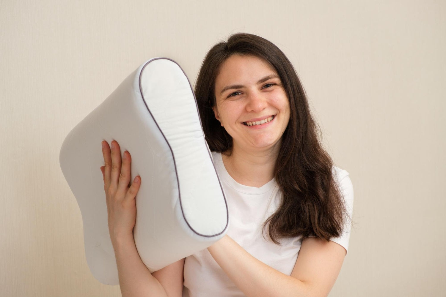 Orthopaedic Pillow: Definition, Benefits, Differences and Prices in Cyprus