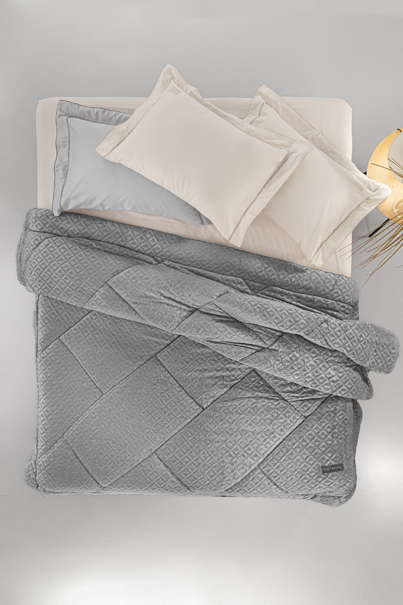 Quilt Profile Grey 220X240