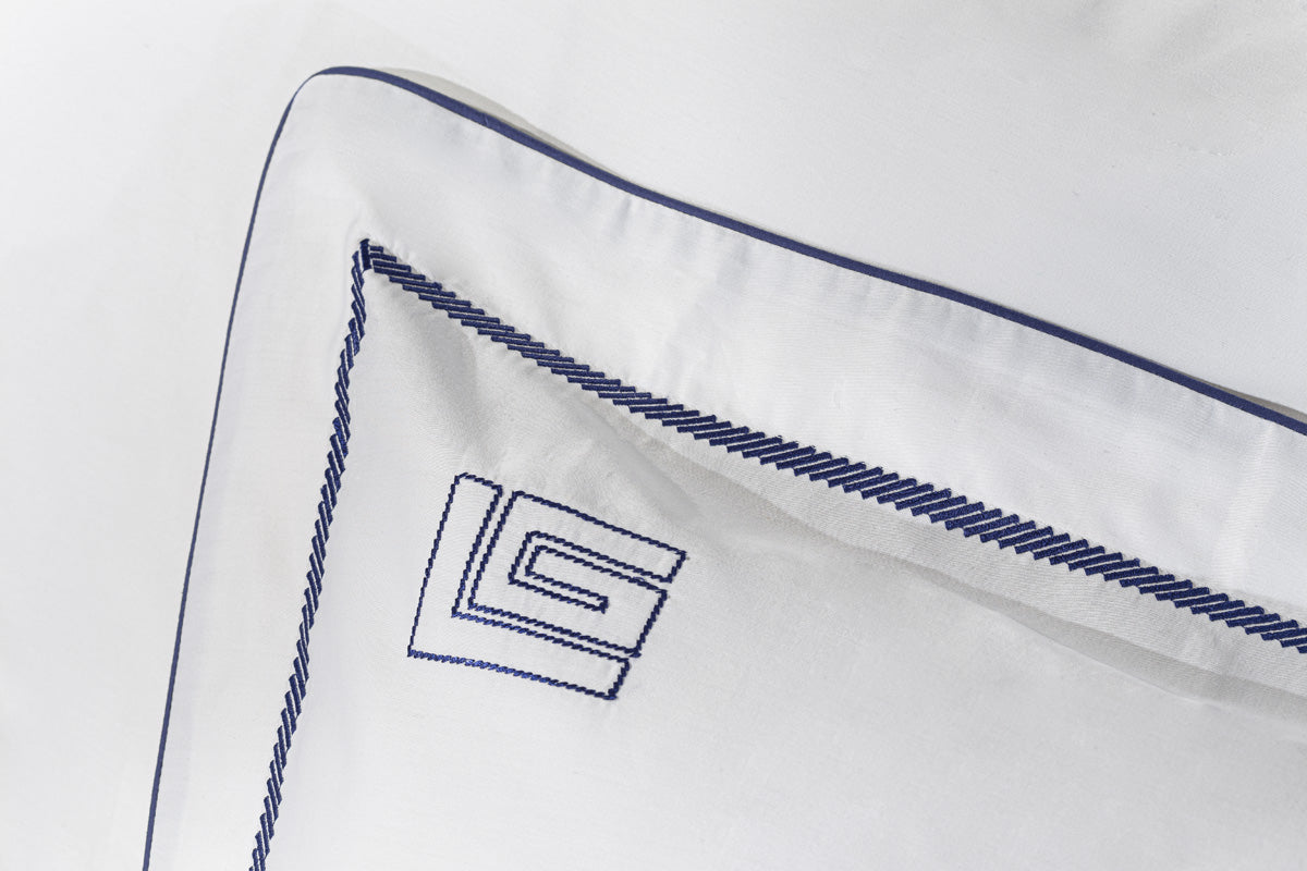 Quilt Cover Elite White/Marine 240X250