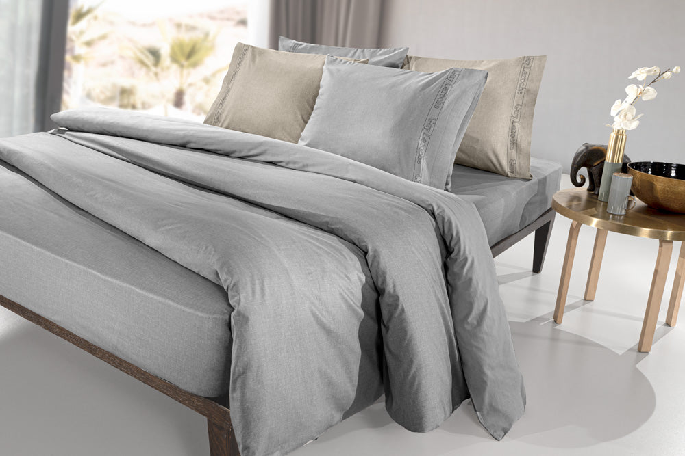 Quilt Cover Color Plus Silver 225X245 Set With Fitted Sheet 160X200 and 2 Pillowcases