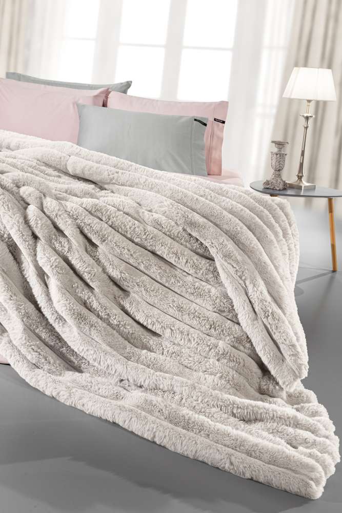 Blanket St.Moritz Ivory 240X260