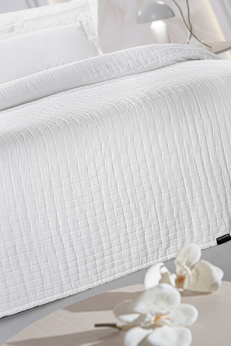 Bedspread Must White 250X270