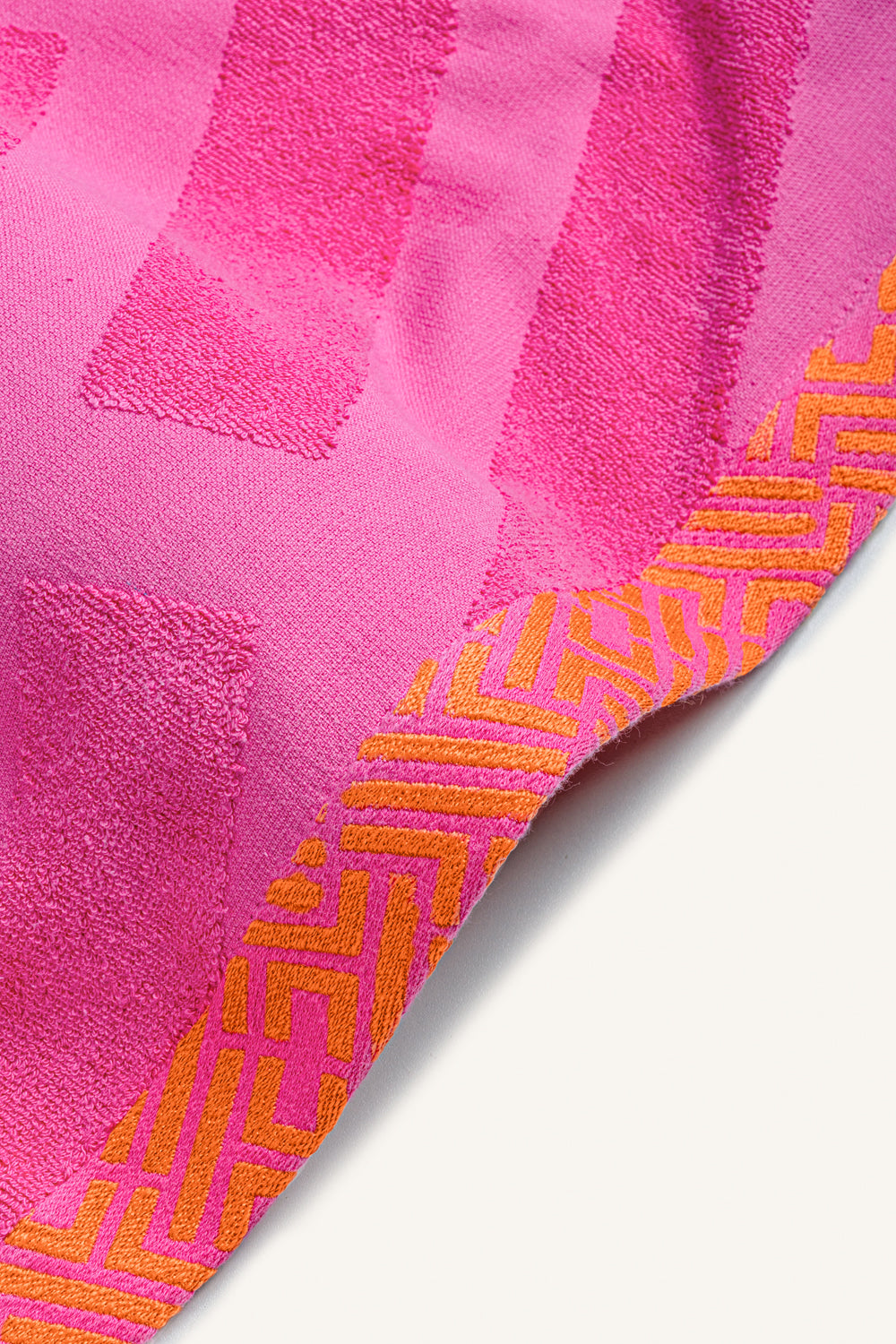 Beach Towel Fresh Fuchsia 90X180