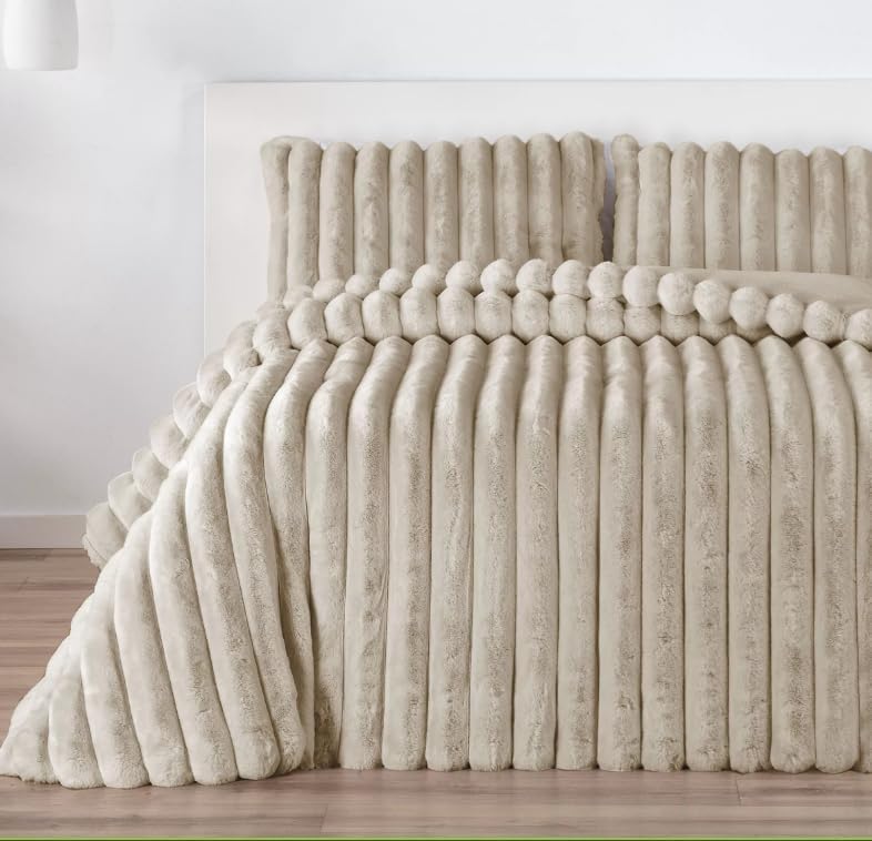 Beige Dune Comforter Lotus